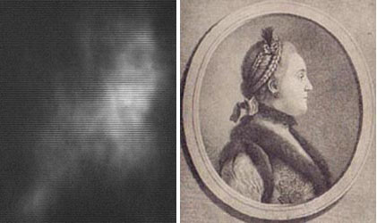 Catherine_II_The_Great_of_Russia_1729_1796_with_chignon_withl_Photo.jpg - La grande Catherine II de Russie (1729 - 1796) avec chignon. 2004
